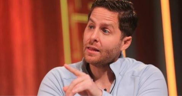 El Engaño y la corrupción como instrumento político cebado en los más pobres, una auténtica aberración.